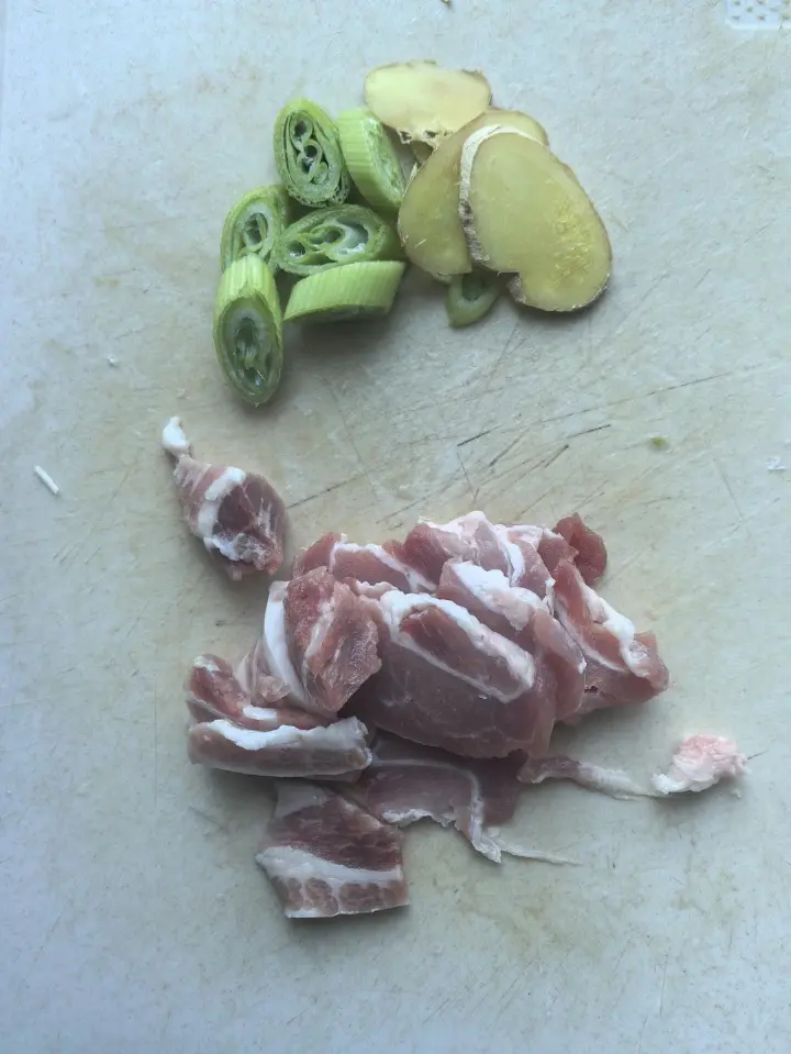 东北土豆炖豆角 第 4 步