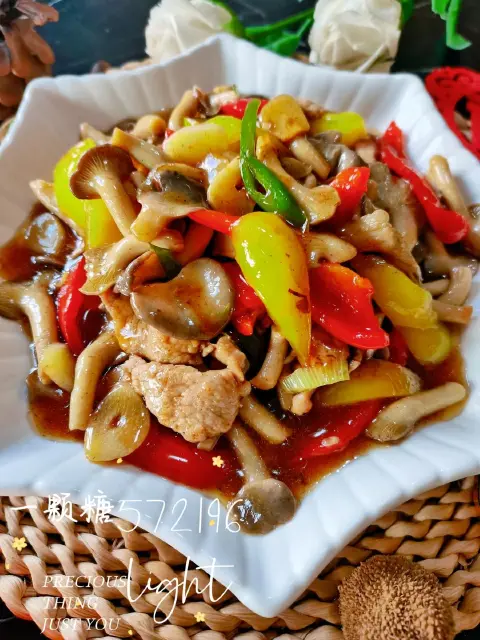 瘦肉炒蘑菇