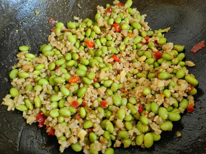 酱炒毛豆肉丁 第 9 步