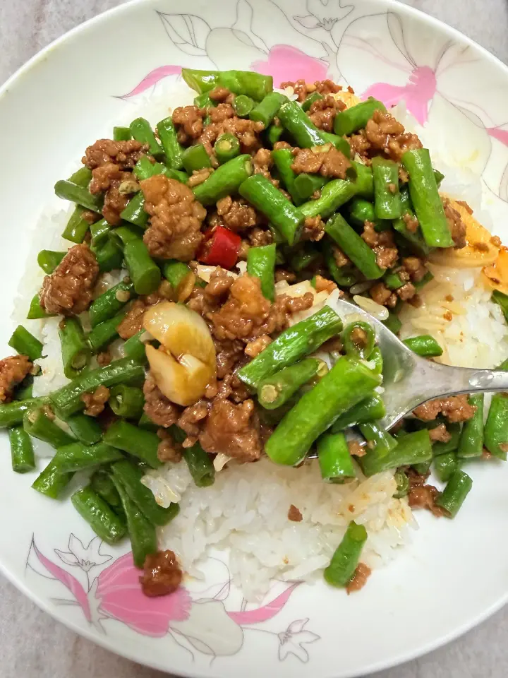 肉粒炒豆角 第 5 步