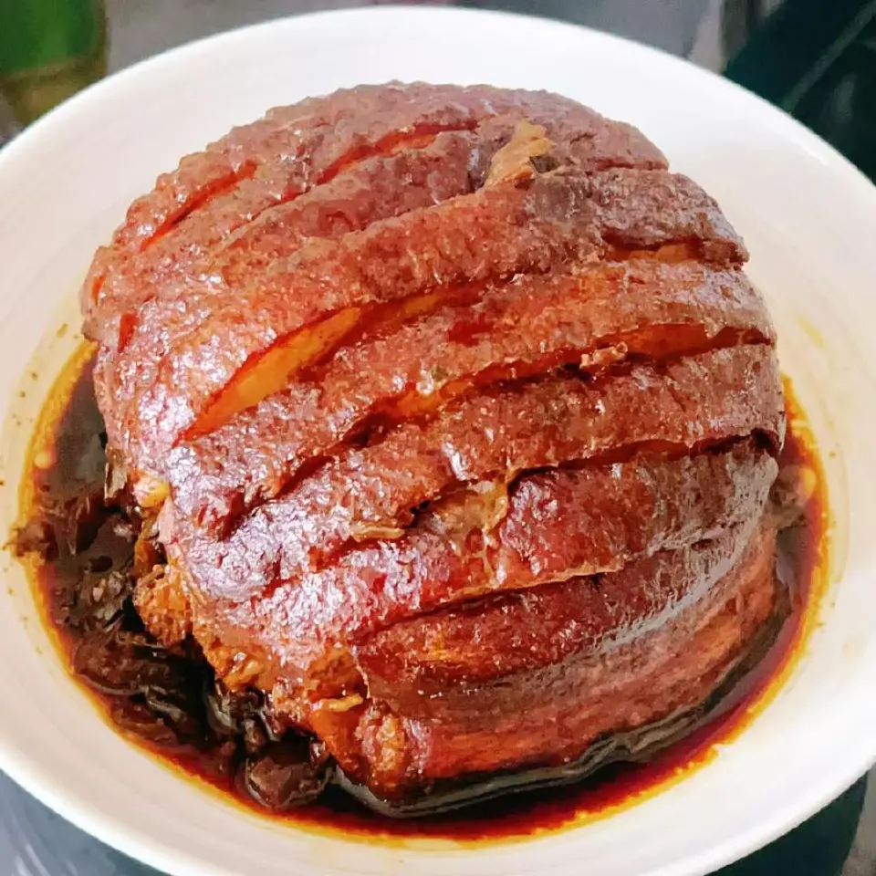 梅菜扣肉成品图