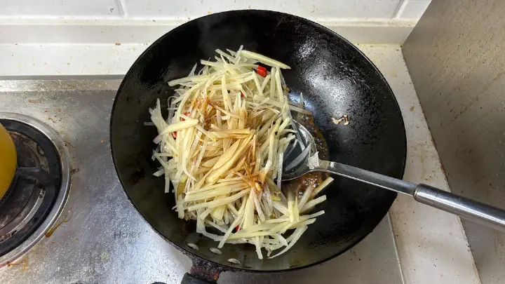 酸辣土豆丝 第 7 步