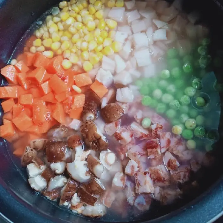 电饭锅腊肠焖饭 第 12 步