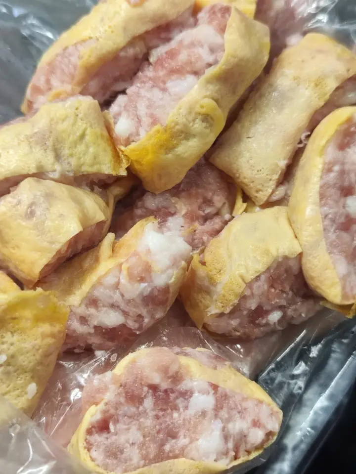 猪肉饼炒酸菜 第 2 步