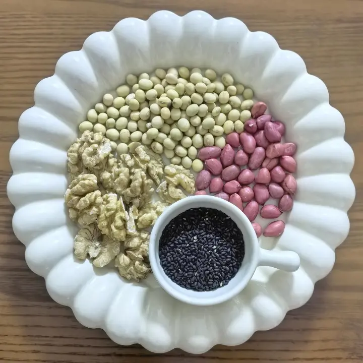 核桃补脑豆浆合集 第 1 步