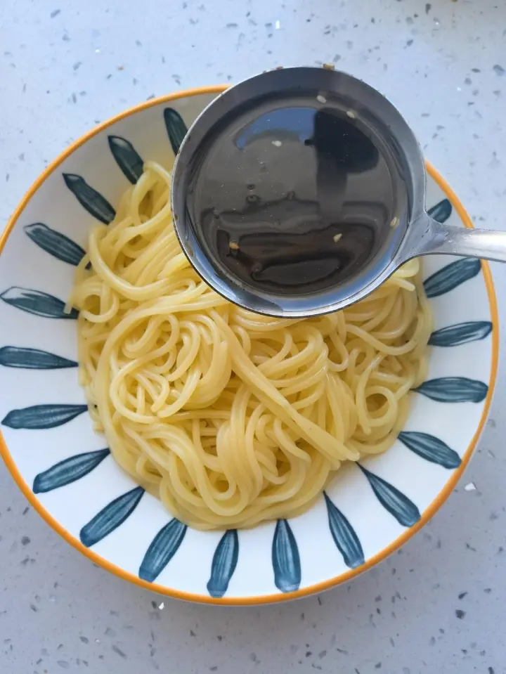 葱油拌面 第 13 步