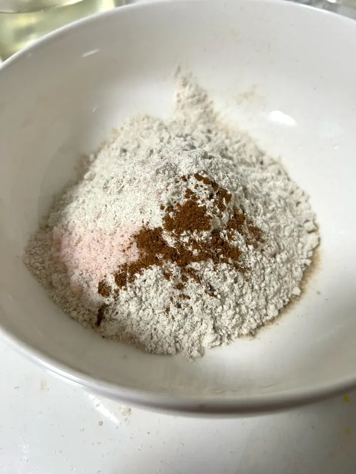 葱花荞麦面饼 第 1 步