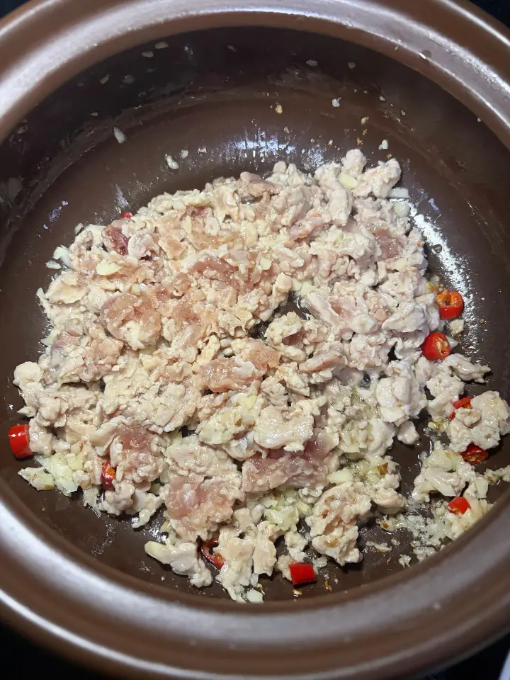 沙姜肉末焖冬瓜 第 5 步