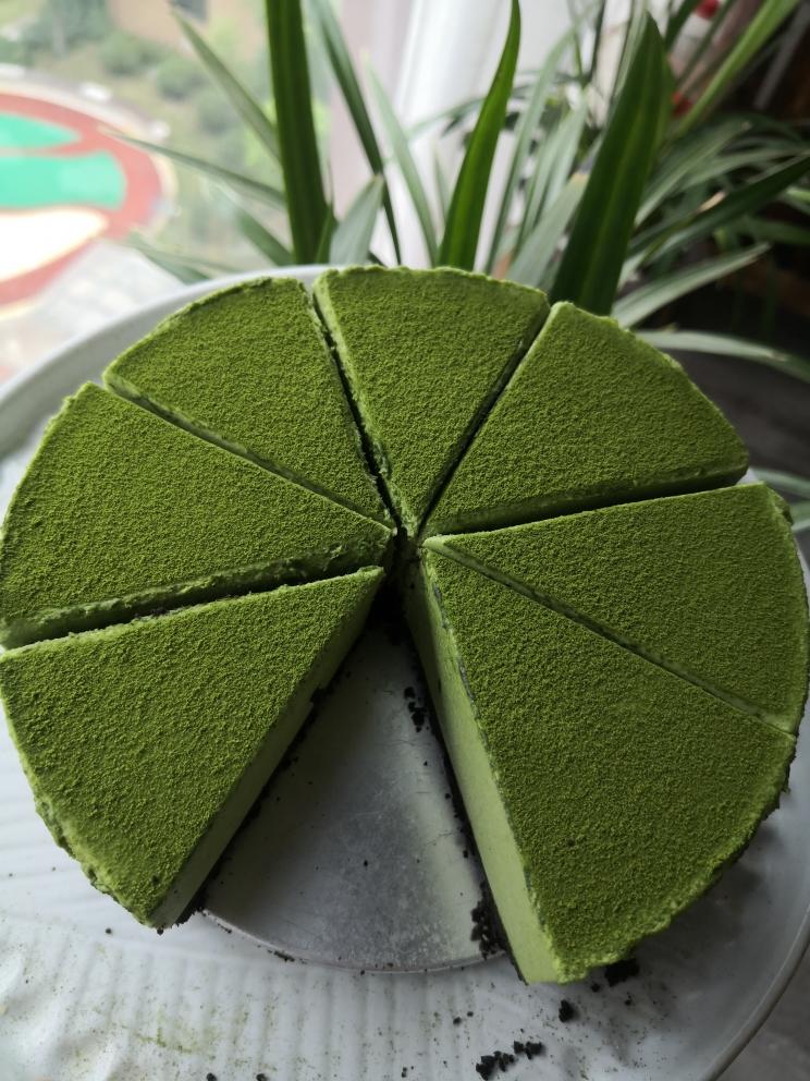 6寸抹茶慕斯成品图