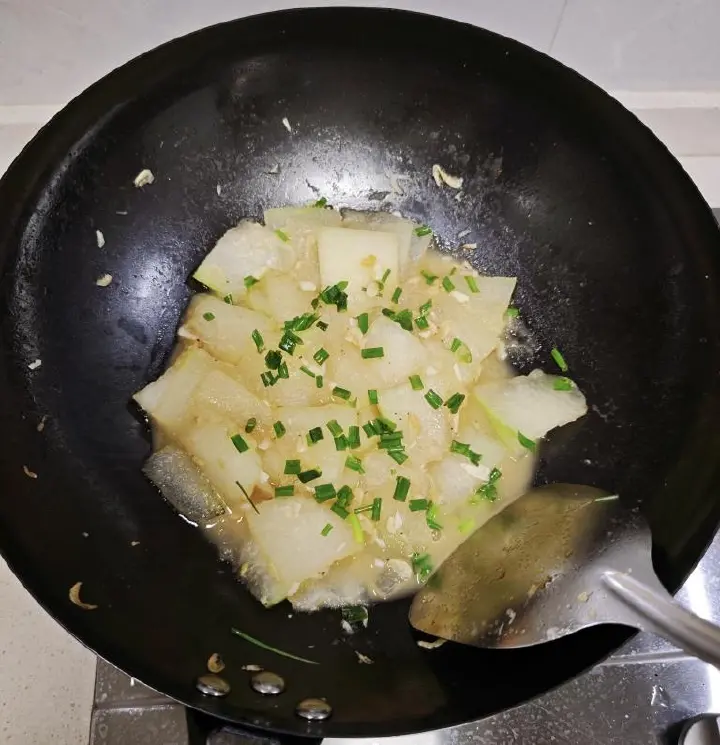 虾皮炒冬瓜 第 5 步