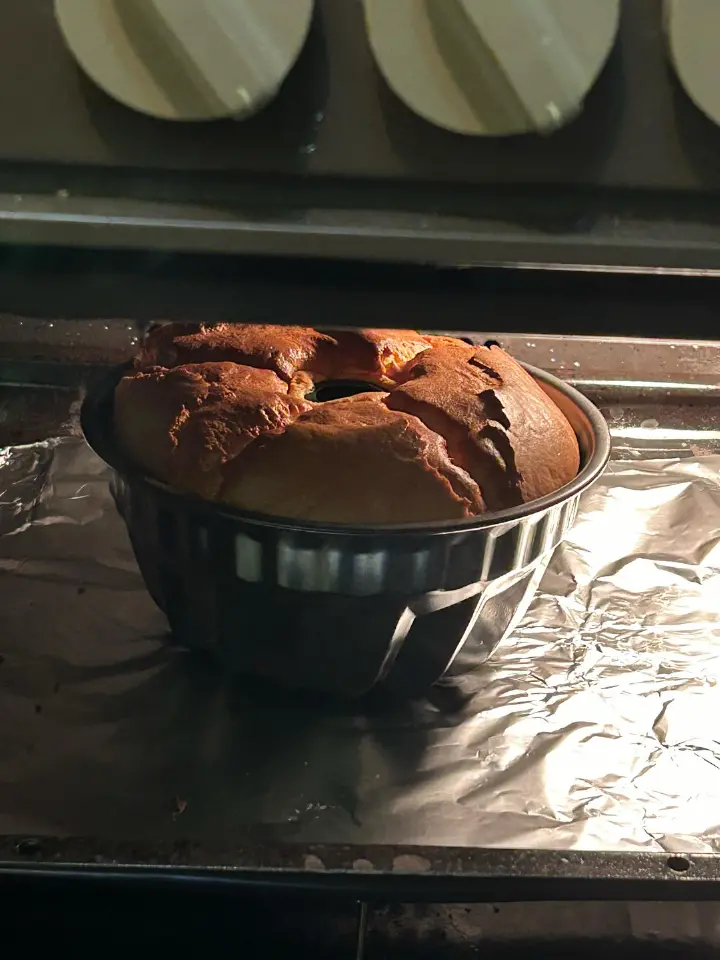 烫面戚风蛋糕 第 9 步