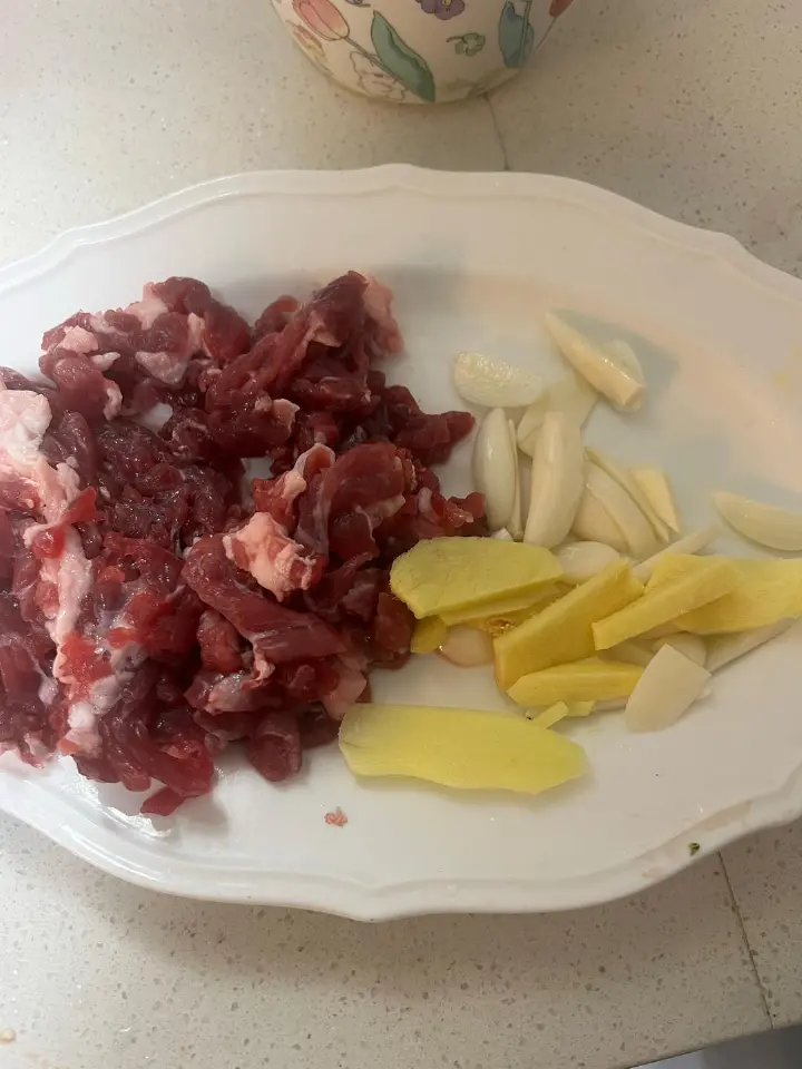 小炒黄牛肉 第 1 步