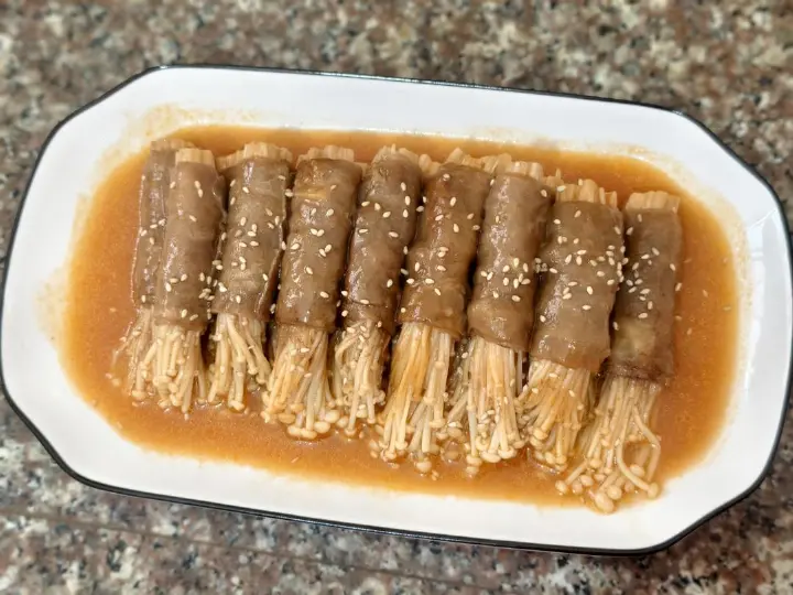 金针菇肥牛卷 第 8 步