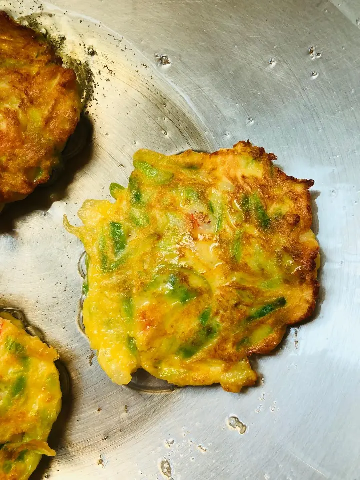 萝卜丝鲜虾煎饼 第 6 步