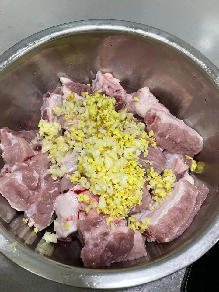 蒜香蒸排骨 第 1 步
