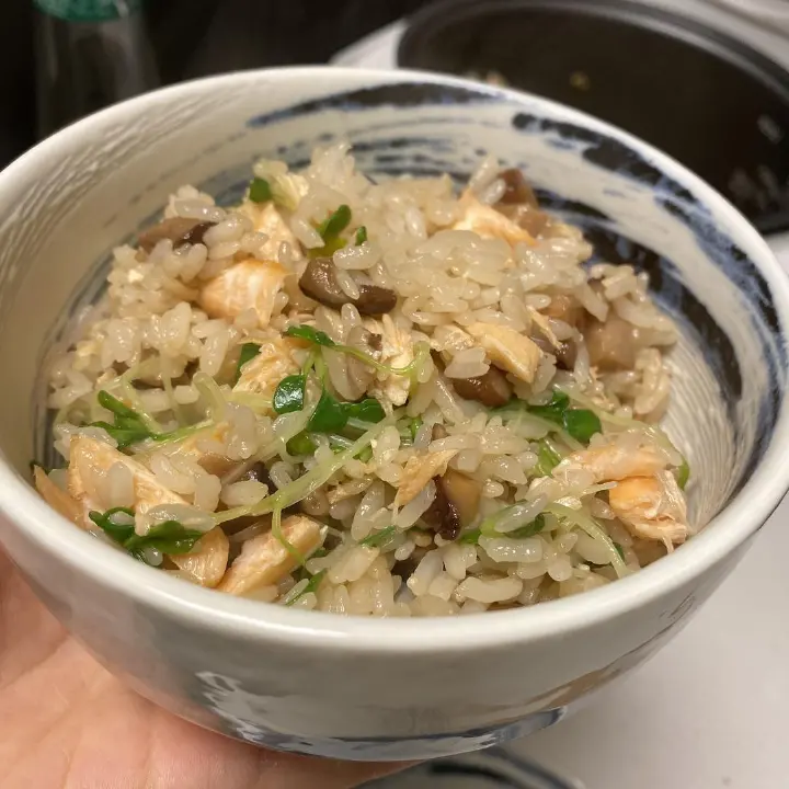 香菇三文鱼焖饭 第 10 步