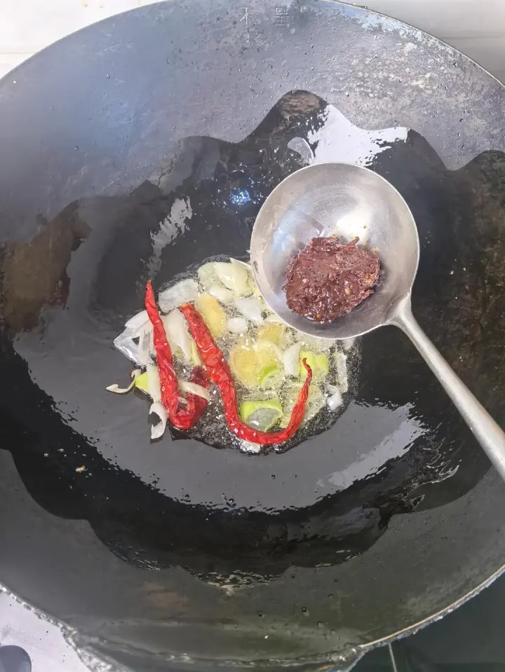 鱼籽鱼泡烧豆腐 第 8 步