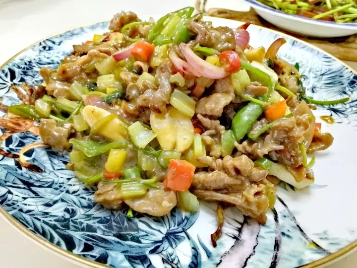 爆炒吊龙 第 7 步