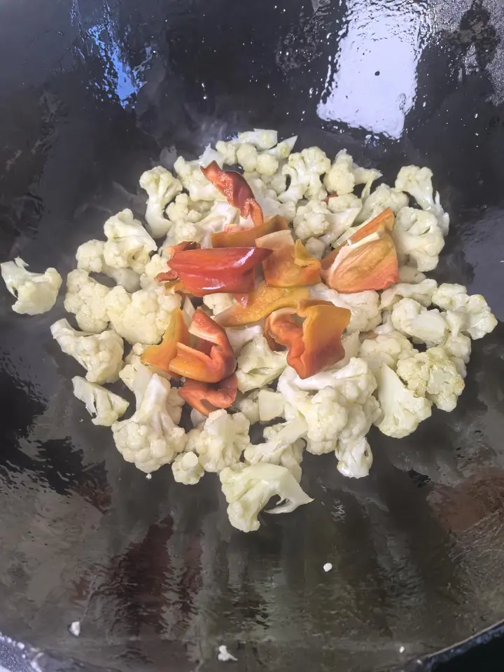 家常干锅菜花 第 5 步