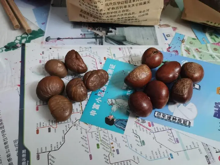 栗子香菇焖鸡 第 1 步