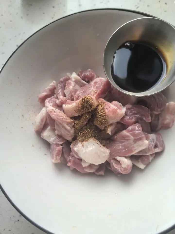 芝麻香烤梅花肉 第 5 步