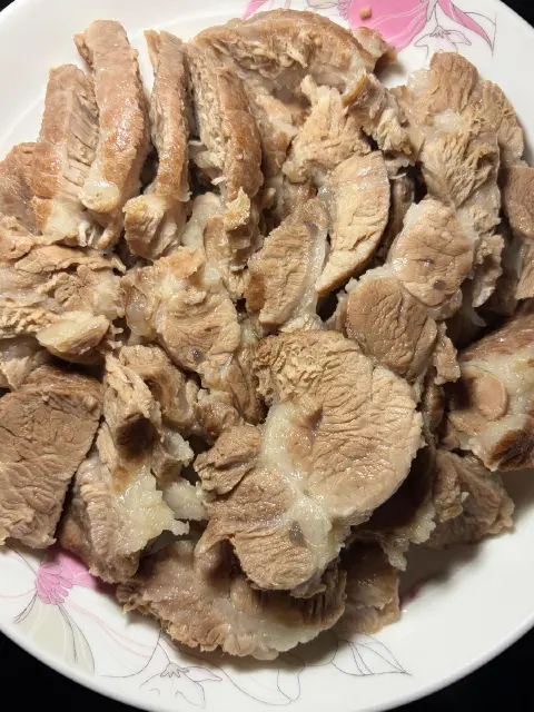莲藕炖梅花肉