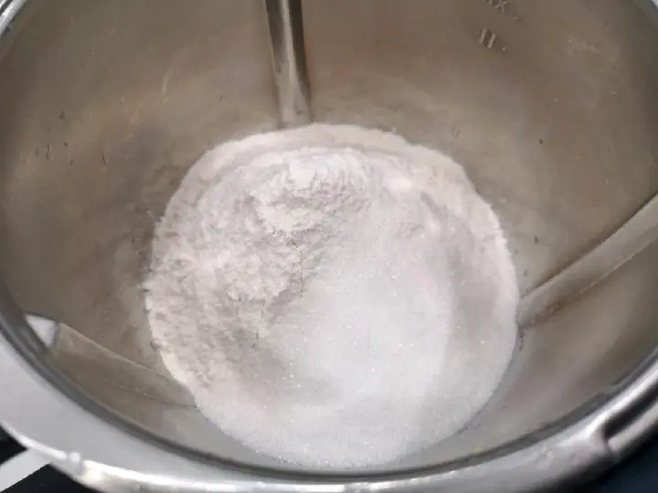 奶酪小餐包 第 1 步
