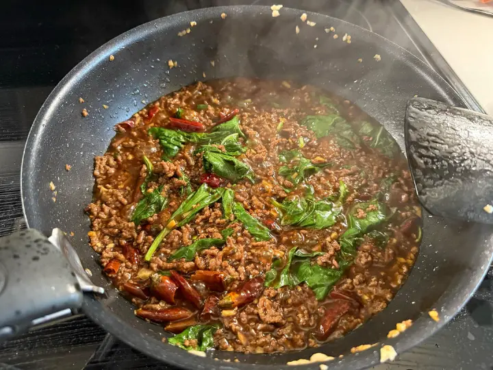 泰式打抛牛肉饭 第 7 步