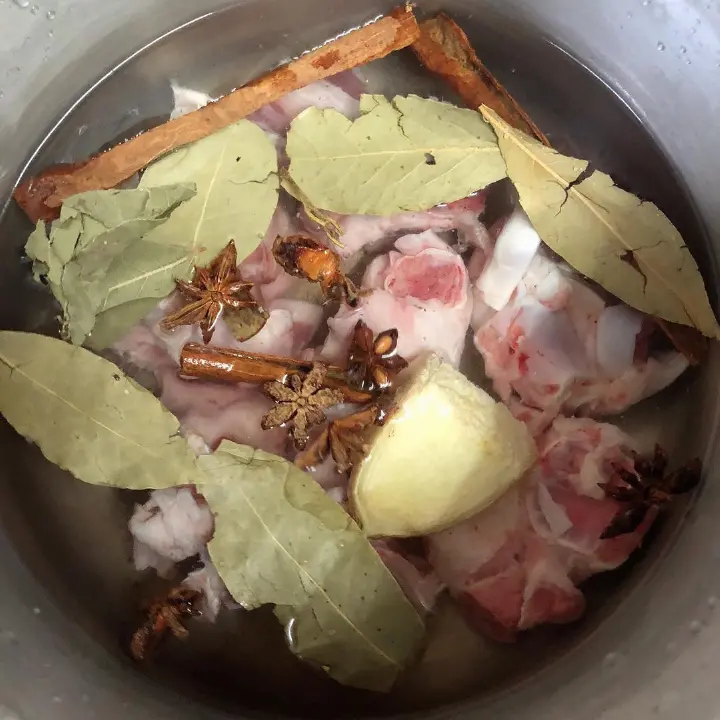 红烧猪蹄 第 2 步