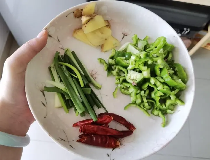 小炒油豆腐 第 1 步