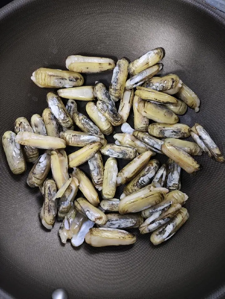 蛏子捞饭 第 2 步