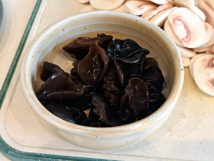 辣椒爆炒口蘑 第 1 步