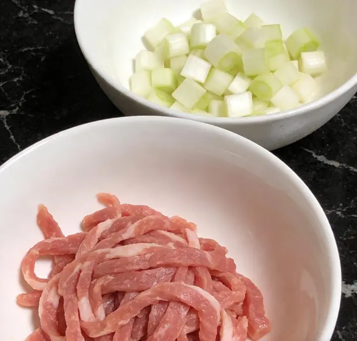 大葱版鱼香肉丝 第 3 步