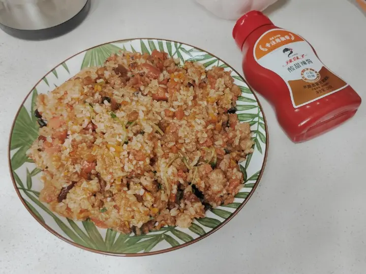 皮蛋瘦肉锅巴炒饭 第 12 步