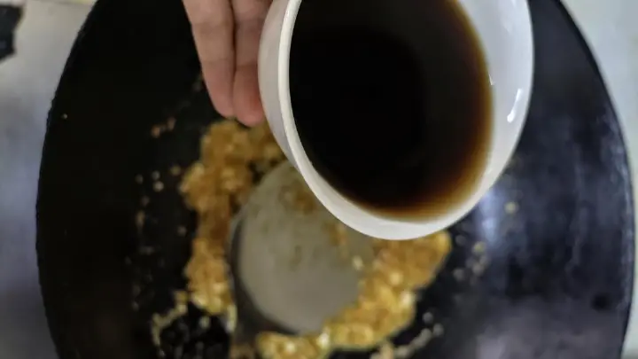 咸蛋黄烧豆腐 第 8 步