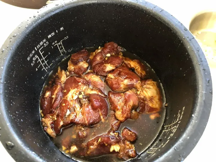 电饭煲叉烧 第 3 步