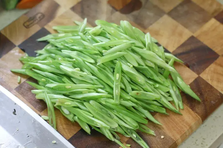 家常小炒四季豆 第 1 步
