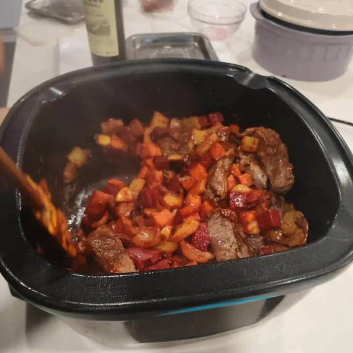 红酒烩牛肉 第 8 步