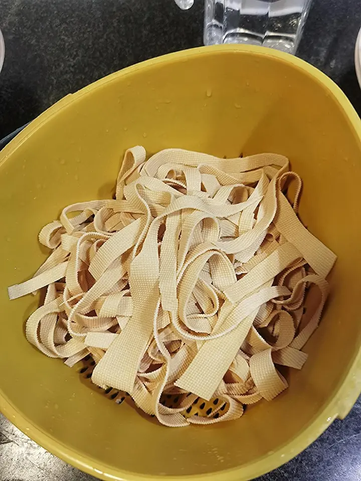 千张炒鸡毛菜 第 2 步