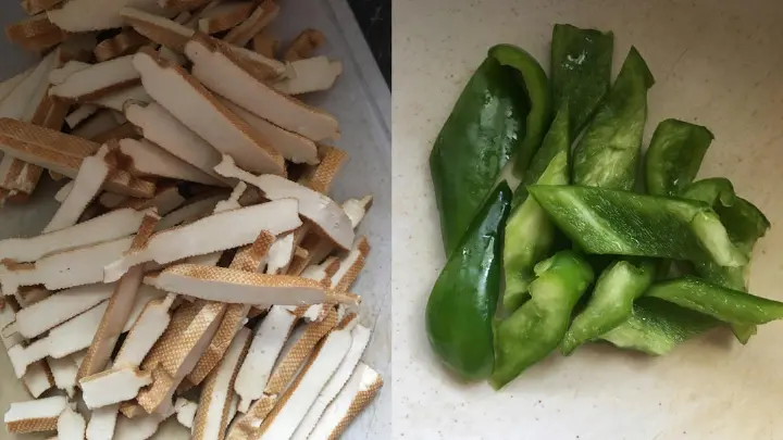 素炒豆干 第 1 步