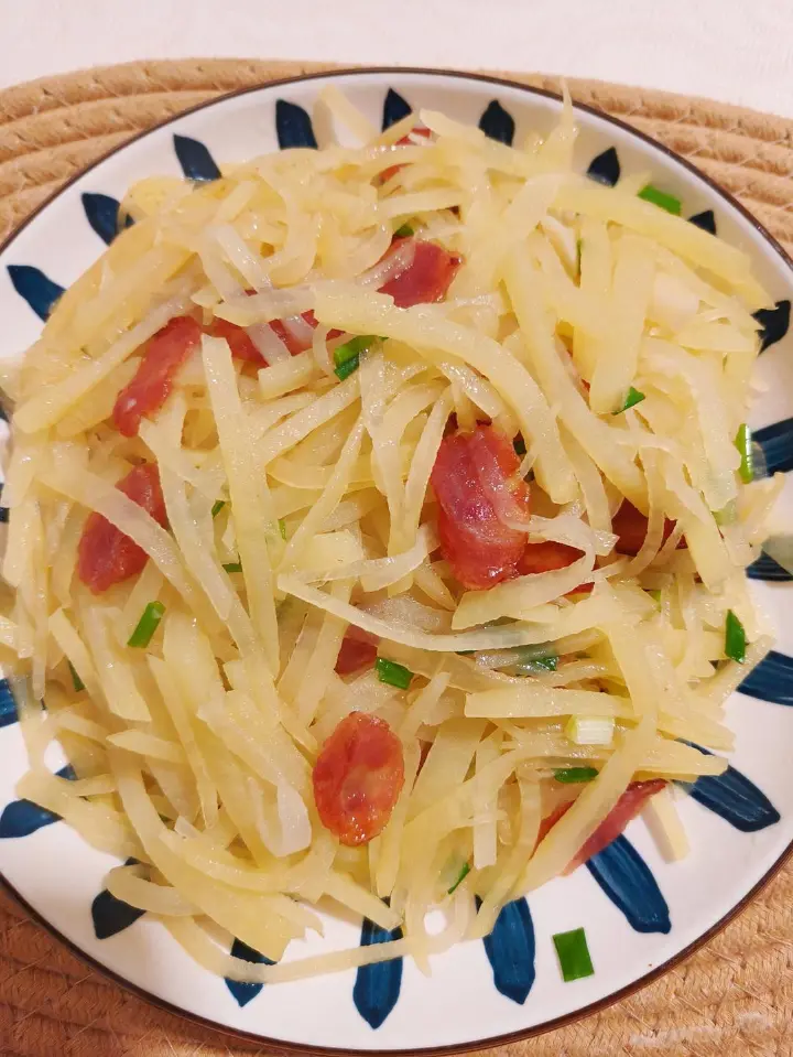 土豆丝炒腊肠 第 7 步
