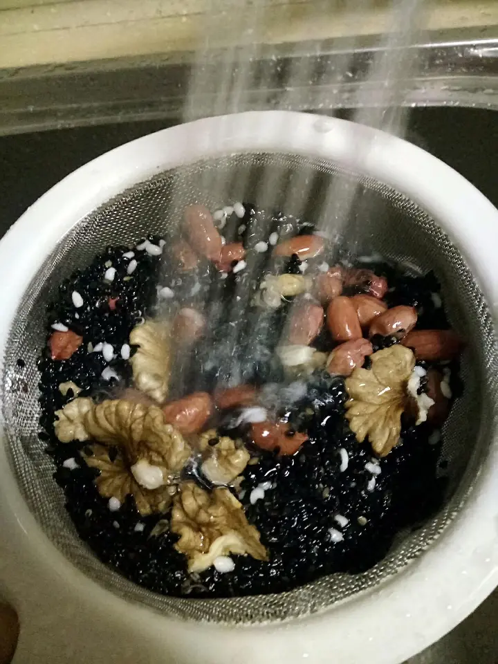 自制黑芝麻糊 第 2 步