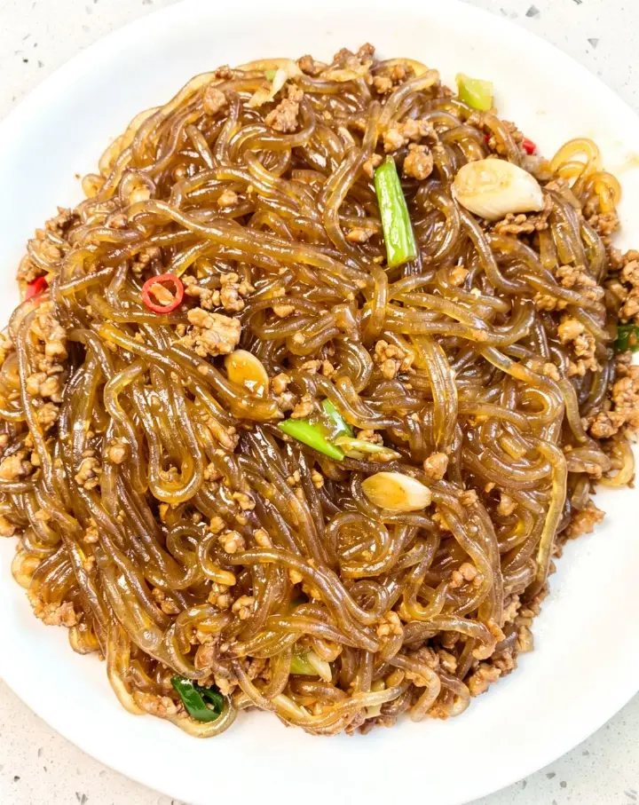 蚂蚁上树 第 1 步