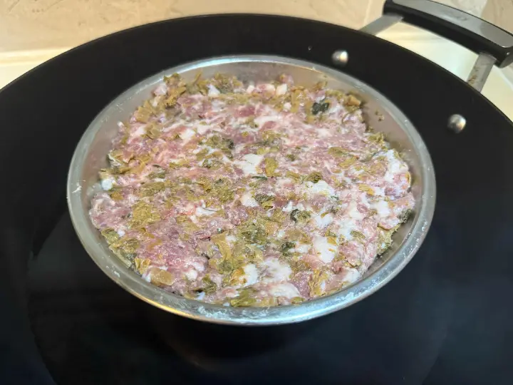 梅菜肉饼 第 4 步
