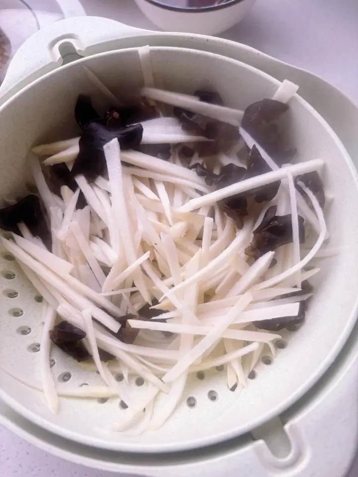 鱼香肉丝 第 8 步