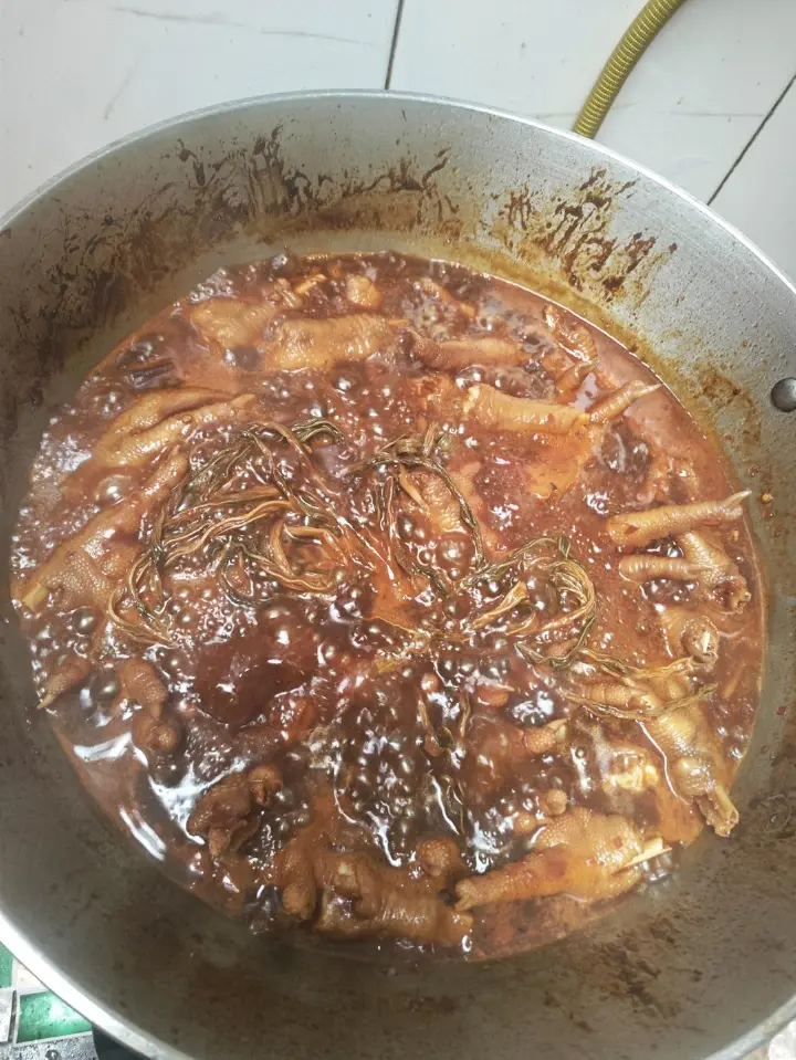 酱香鸡爪煲 第 11 步