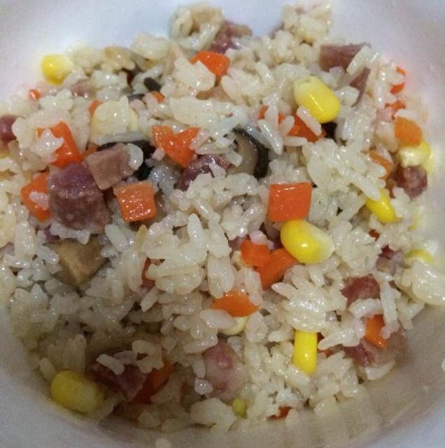 电饭煲腊肠焖饭 第 5 步