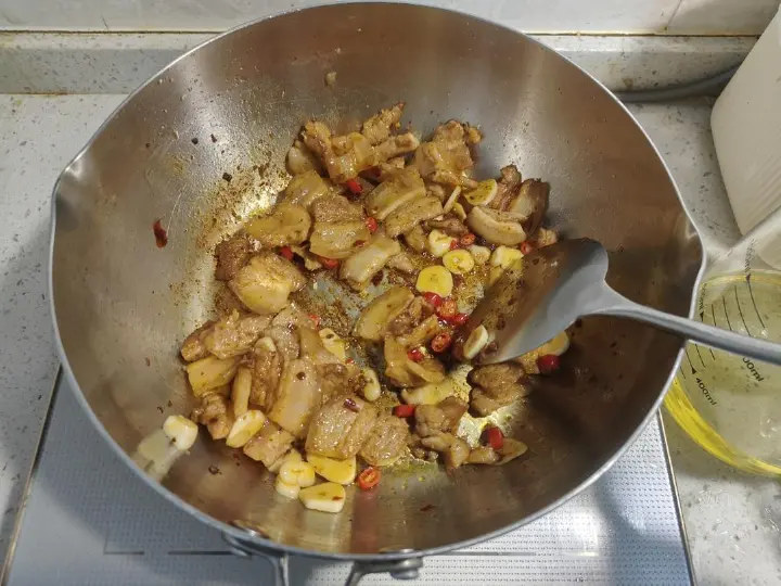 酸菜五花肉 第 5 步
