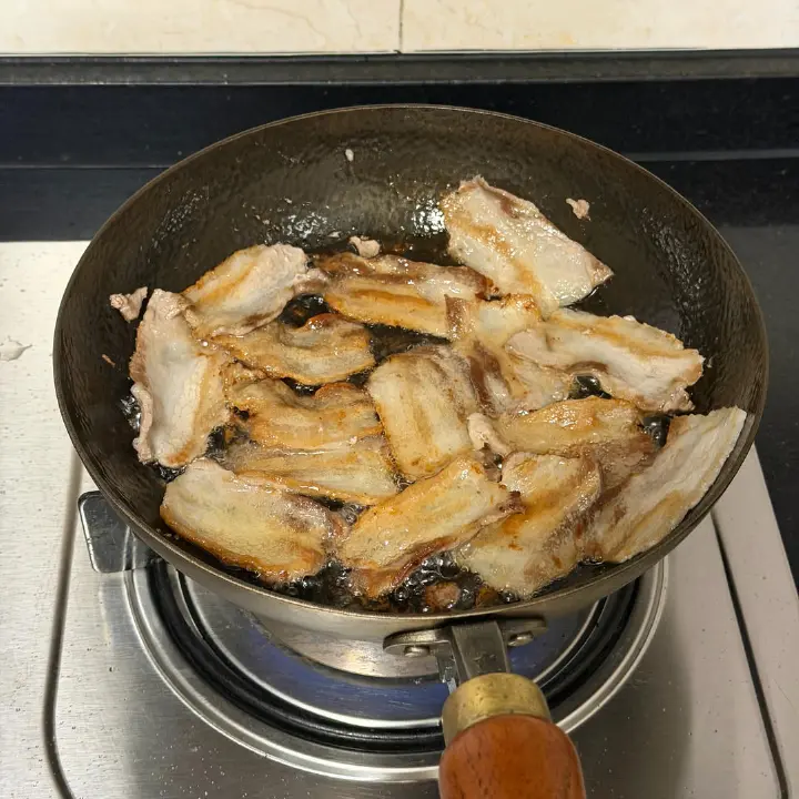 葱烧五花肉片 第 3 步