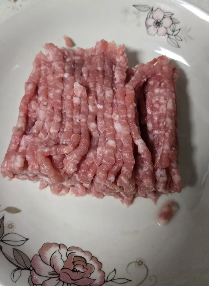 酸汤肉糜米线 第 4 步